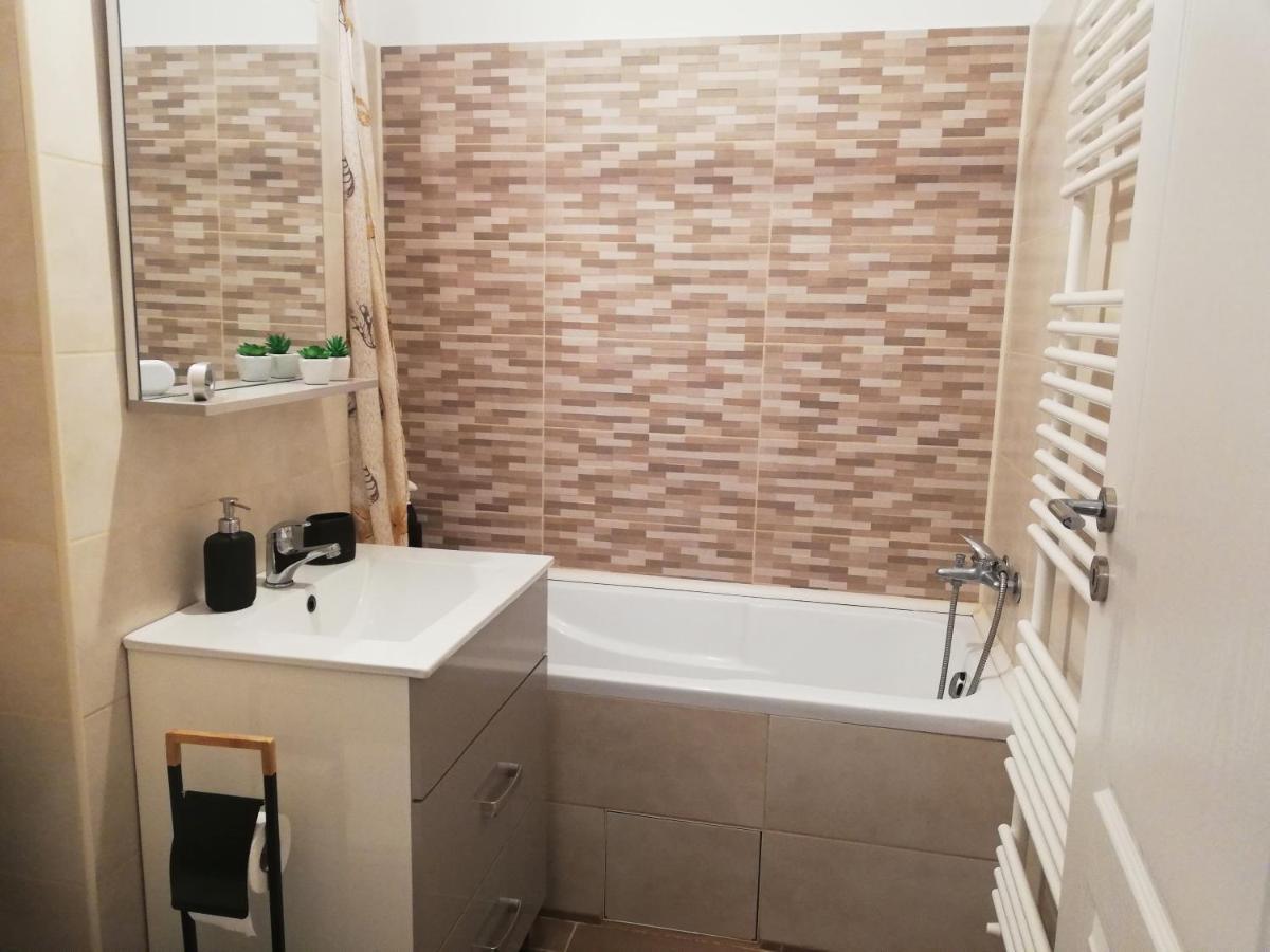 Marlen'S Apartment 布加勒斯特 外观 照片